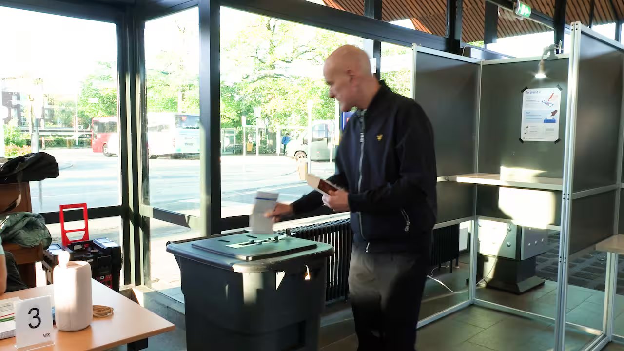 Eerste Gorinchemmers brengen stem uit bij historische herstemming
