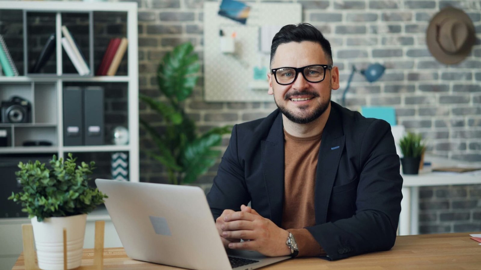 Comment créer un site internet professionnel pour moins de 1 euro par mois ?