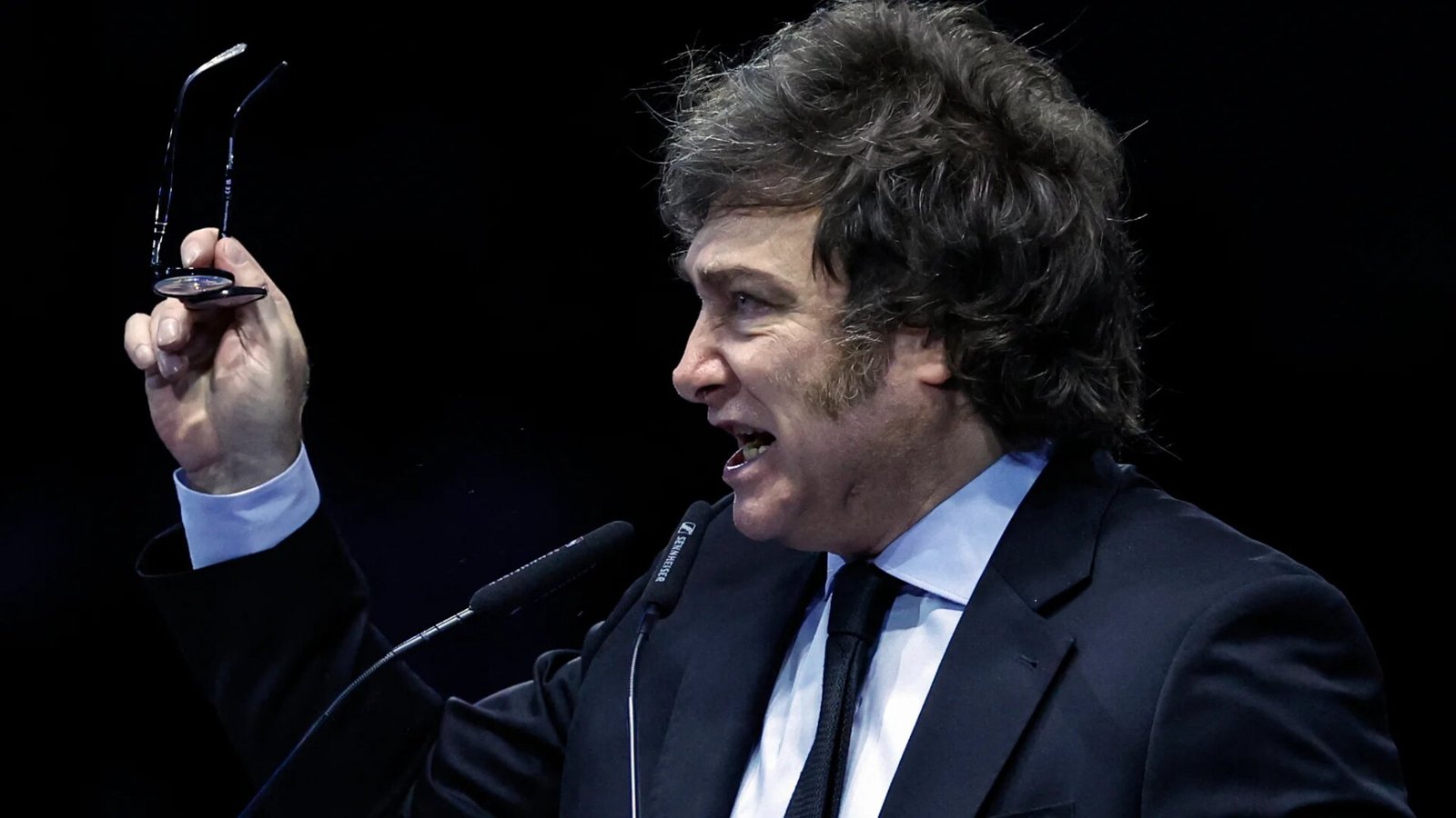 Coupe du monde 2026: le président argentin dénonce une "campagne contre son pays" orchestrée par le Brésil, le Mexique et le Parti démocrate américain